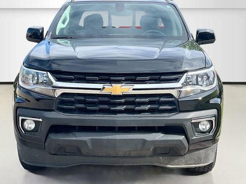 Used 2022 Chevrolet Colorado LT w/ LT Convenience Package image 2