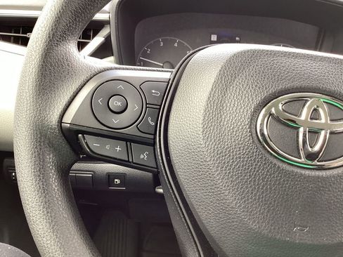 Used 2024 Toyota Corolla LE image 19