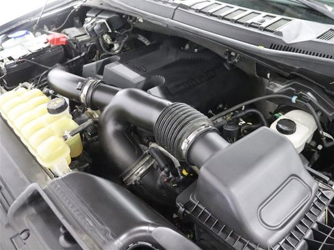 Used 2020 Ford F150 XLT w/ Equipment Group 302A Luxury image 38