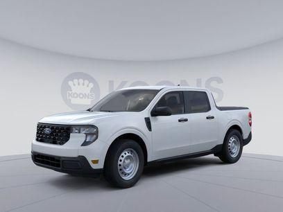 New 2025 Ford Maverick XL w/ Equipment Group 102A