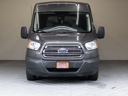 Used 2017 Ford Transit 350 XLT RWD image 4