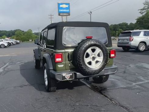 Used 2020 Jeep Wrangler Unlimited Sport S image 7