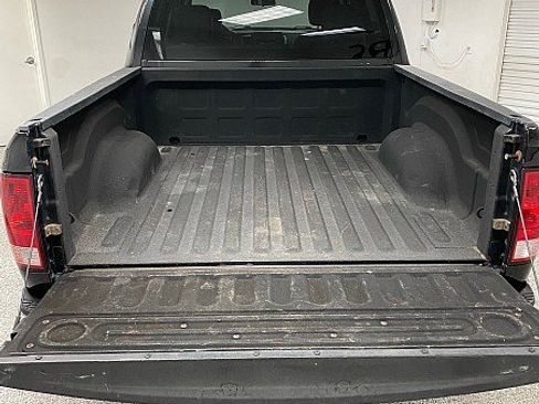 Used 2015 RAM 1500 Express image 5