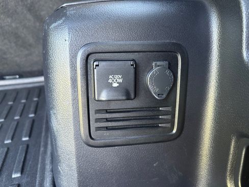 Used 2020 Toyota 4Runner Venture w/ Moonroof Package AWD/4WD image 38