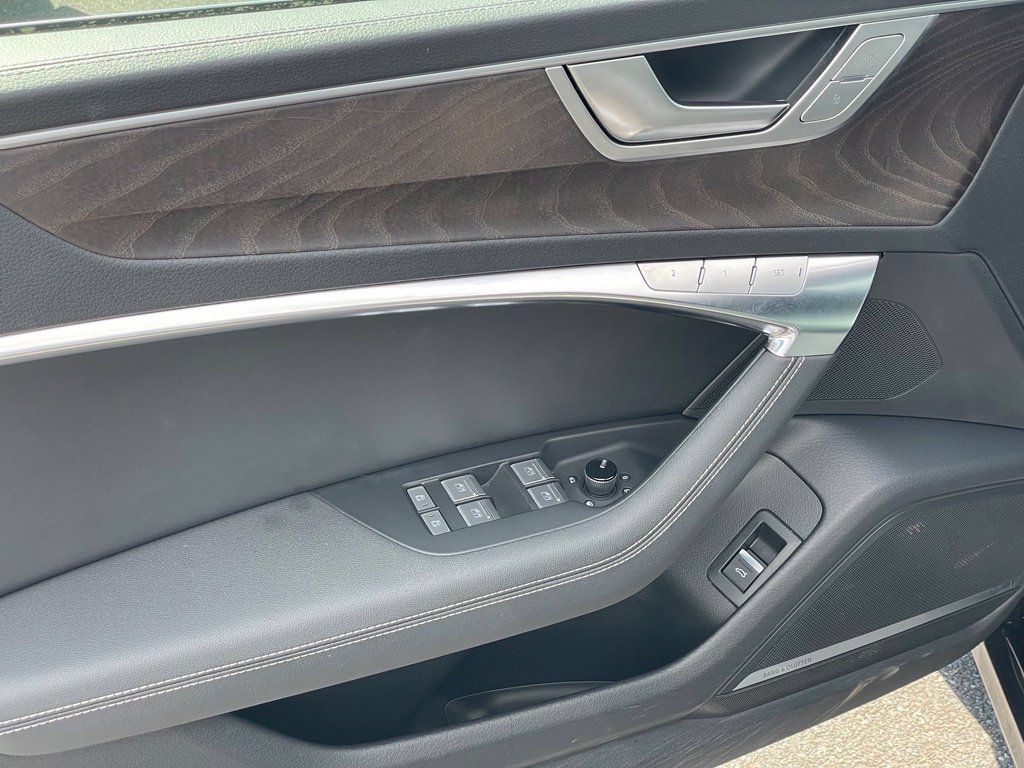 Used 2023 Audi A7 3.0T Premium Plus w/ Premium Plus AWD/4WD image 13