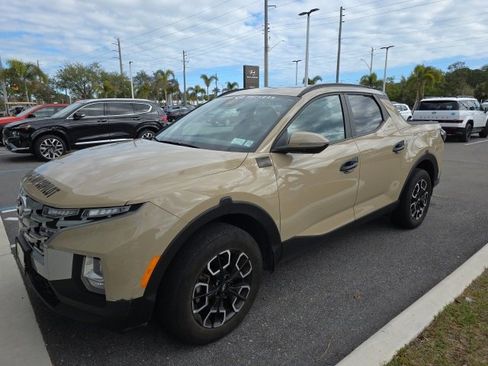 Used 2023 Hyundai Santa Cruz SEL w/ Activity Package image 4