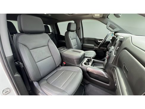 Certified 2021 Chevrolet Silverado 1500 LTZ w/ LTZ Premium Package AWD/4WD image 32
