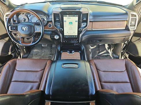 Used 2022 RAM 1500 Limited image 9