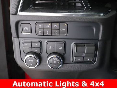 Used 2026 Chevrolet Suburban RST w/ RST Capability Package image 21