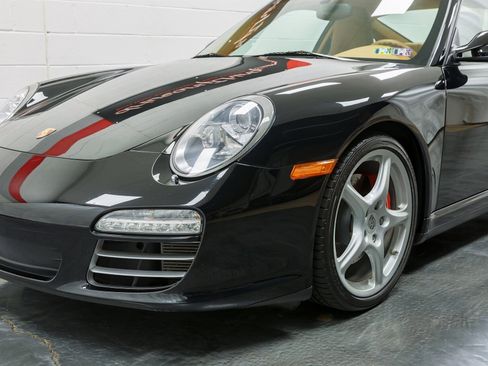 Used 2009 Porsche 911 Carrera 4S image 5