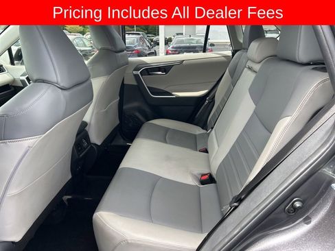 Used 2020 Toyota RAV4 XLE Premium AWD/4WD image 14