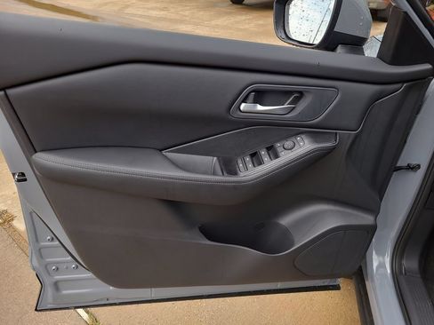 New 2026 Nissan Rogue SV FWD image 13