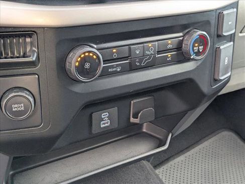 Used 2023 Ford F150 XLT image 15