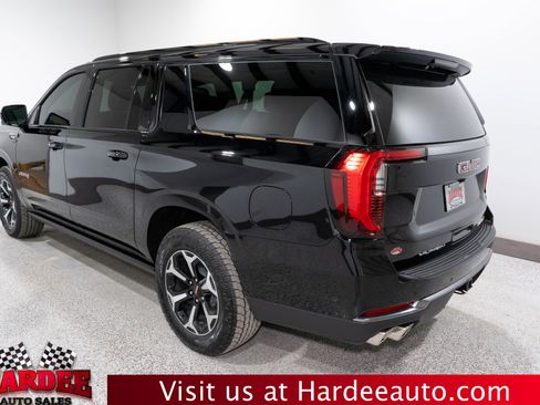 Used 2026 GMC Yukon XL AT4 image 3