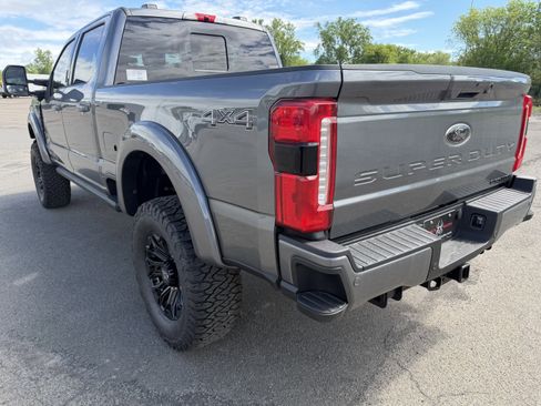 New 2026 Ford F250 Lariat w/ Black Appearance Package AWD/4WD image 3