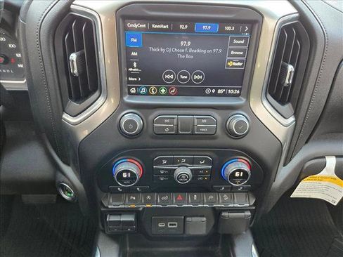 Used 2021 Chevrolet Silverado 1500 LT Trail Boss w/ Convenience Package II image 12