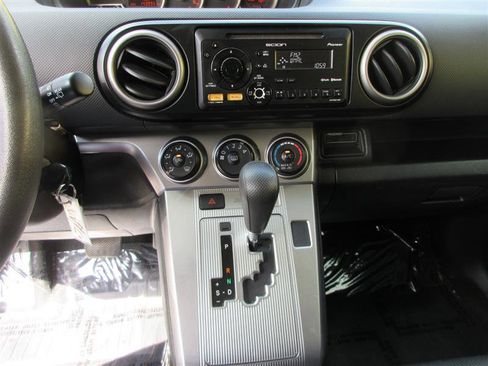 Used 2012 Scion xB image 16