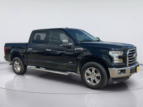 Used 2017 Ford F150 XLT w/ Equipment Group 301A Mid AWD/4WD image 3