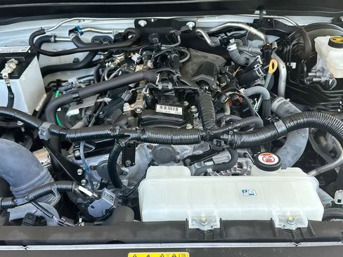 Used 2024 Toyota Tacoma TRD Sport RWD image 12
