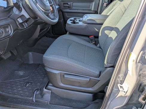 New 2026 RAM 2500 Tradesman AWD/4WD image 13