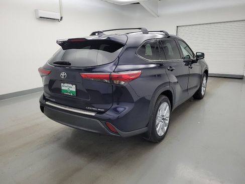 Used 2020 Toyota Highlander Limited AWD/4WD image 9