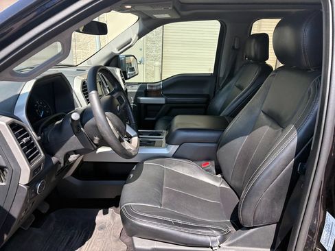 Used 2019 Ford F150 Lariat AWD/4WD image 16