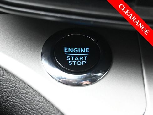 Used 2024 Ford Explorer XLT image 25