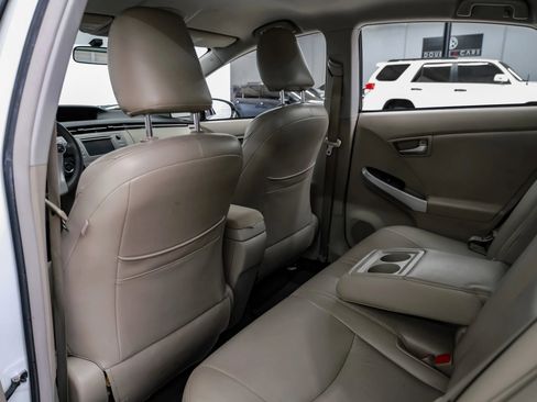 Used 2013 Toyota Prius Two FWD image 36