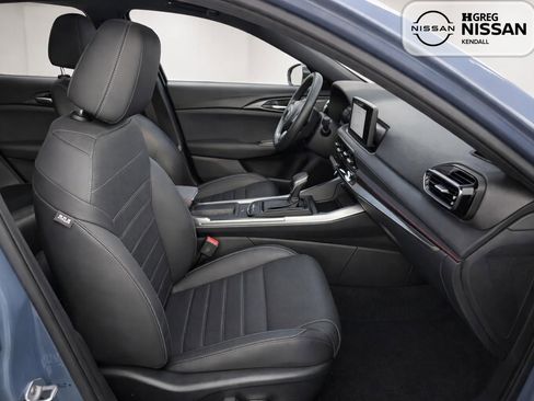 Used 2024 Dodge Hornet R/T Plus w/ Tech Pack Plus w/o Parking AWD/4WD image 6