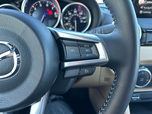 Used 2024 MAZDA MX-5 Miata RF Grand Touring image 16
