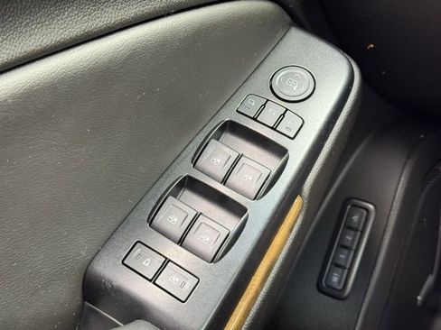 Used 2017 GMC Yukon Denali w/ Open Road Package image 25