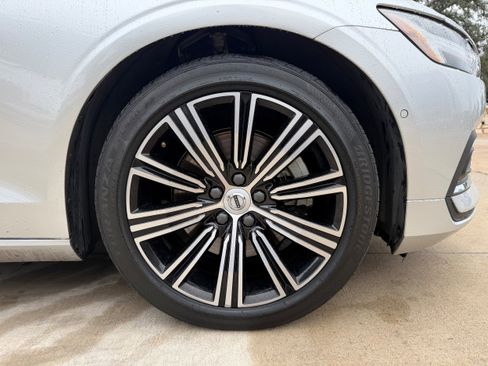 Certified 2022 Volvo S60 B5 Inscription image 9