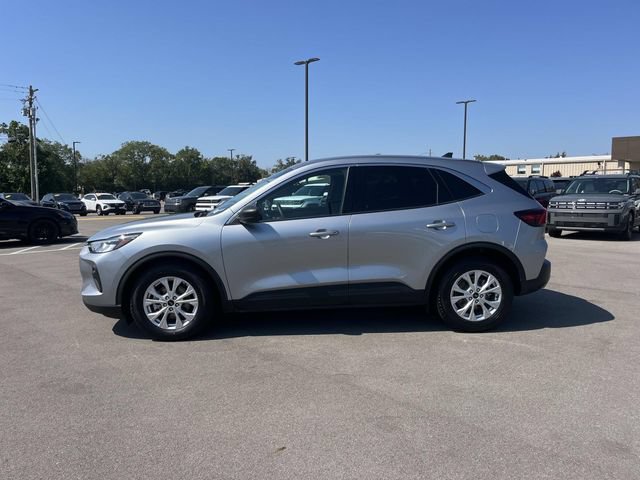 Used 2023 Ford Escape Active FWD image 2