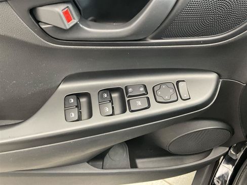 Used 2021 Hyundai Kona SEL AWD/4WD image 23