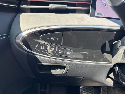 New 2026 Genesis Electrified GV70 image 40