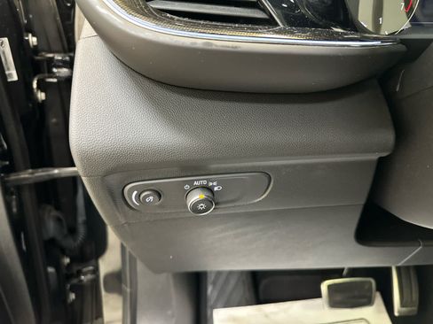 Used 2023 Buick Envision Essence w/ Sport Touring Package AWD/4WD image 26