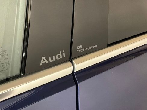 Used 2025 Audi Q5 2.0T Premium w/ Convenience Package image 27