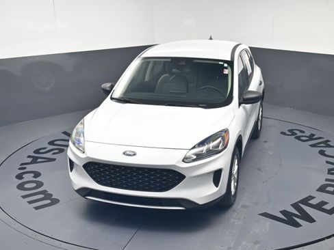 Used 2020 Ford Escape S image 30