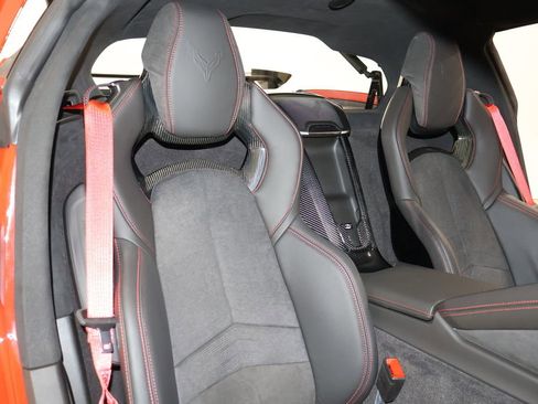 Used 2020 Chevrolet Corvette Stingray Premium Cpe w/ 3LT Preferred Equipment Group image 54