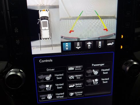 Used 2019 RAM 1500 Limited AWD/4WD image 9