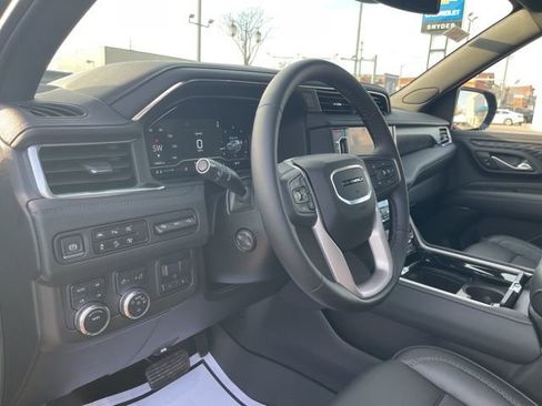 Used 2024 GMC Yukon XL Denali w/ Max Trailering Package image 15