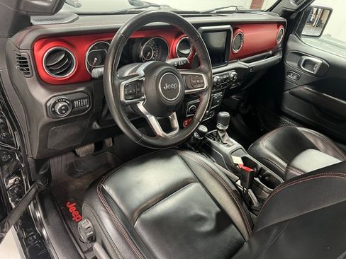 Used 2020 Jeep Gladiator Rubicon w/ Dual Top Group image 21