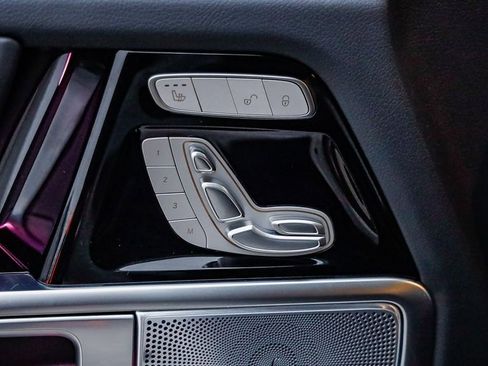 Used 2025 Mercedes-Benz G 550 image 26