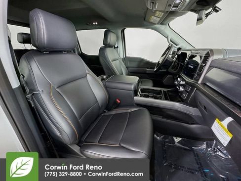 New 2026 Ford F250 Lariat w/ Black Appearance Package AWD/4WD image 31