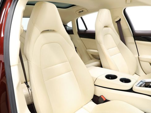 Used 2022 Porsche Panamera image 92