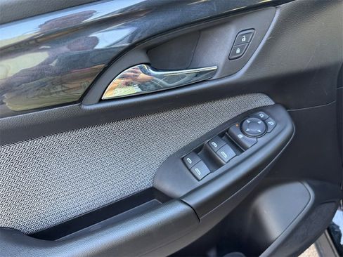 Used 2025 Chevrolet TrailBlazer LT image 11