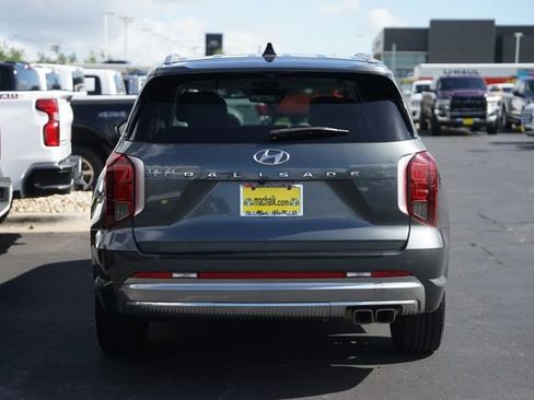 Used 2023 Hyundai Palisade Calligraphy FWD image 7
