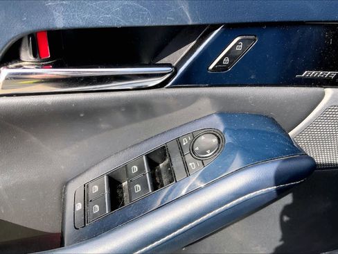 Used 2020 MAZDA CX-30 AWD w/ Preferred Package image 36