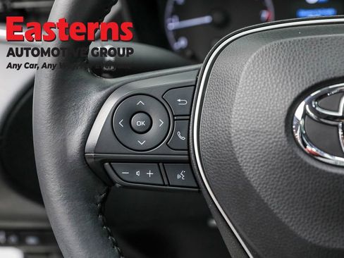 Used 2023 Toyota Corolla Cross LE image 15