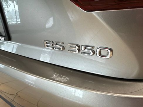 Used 2018 Lexus ES 350 w/ Luxury Package w/Wood Trim FWD image 6